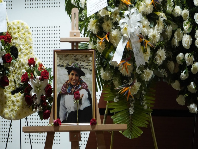 Ministerio de Cultura rindió homenaje póstumo a Martina Portocarrero