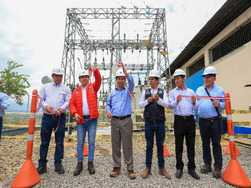 Obra de electrificación ejecutada por Electro Oriente es inaugurada por el presidente de la República