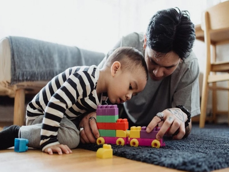  La presencia activa del padre mejora la autoestima y seguridad en niños y adolescentes