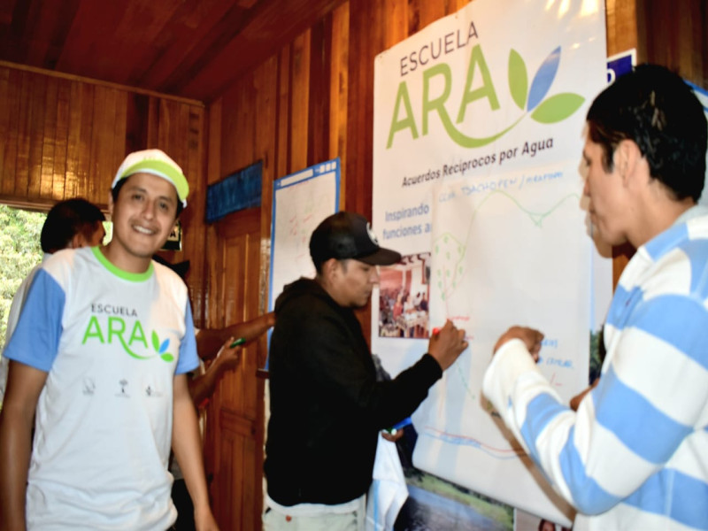 Se apertura escuela ARA en la reserva de Biósfera Oxapampa Asháninka Yánesha