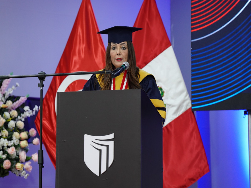 Ouided Bouchamaoui, Nobel de la Paz 2015: “La educación es la única forma de construir y reinventar el mundo”