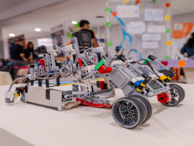 Orgullo nacional: talento peruano destaca en la Olimpiada Mundial de Robótica 2025