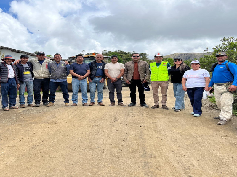 Autoridades supervisan avance de trabajos en la vía Achamaqui – Leimebamba