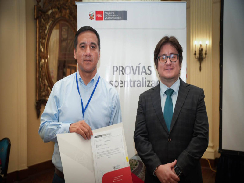 MPCH firma convenio con PROVIAS para mantenimiento de más de 460 km de caminos vecinales.