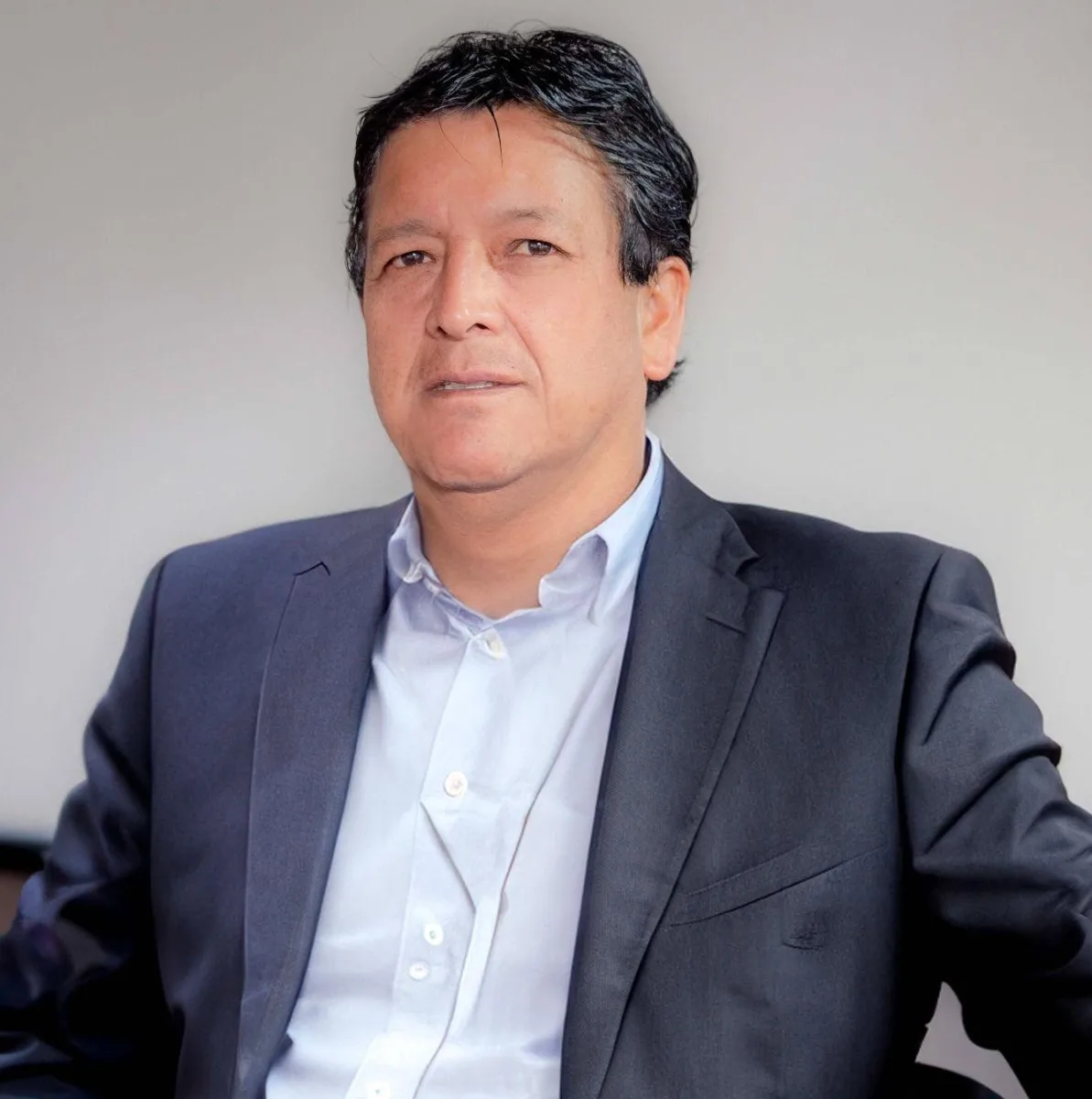 César Huamán Sopla oficializa su candidatura a la alcaldía de Chachapoyas