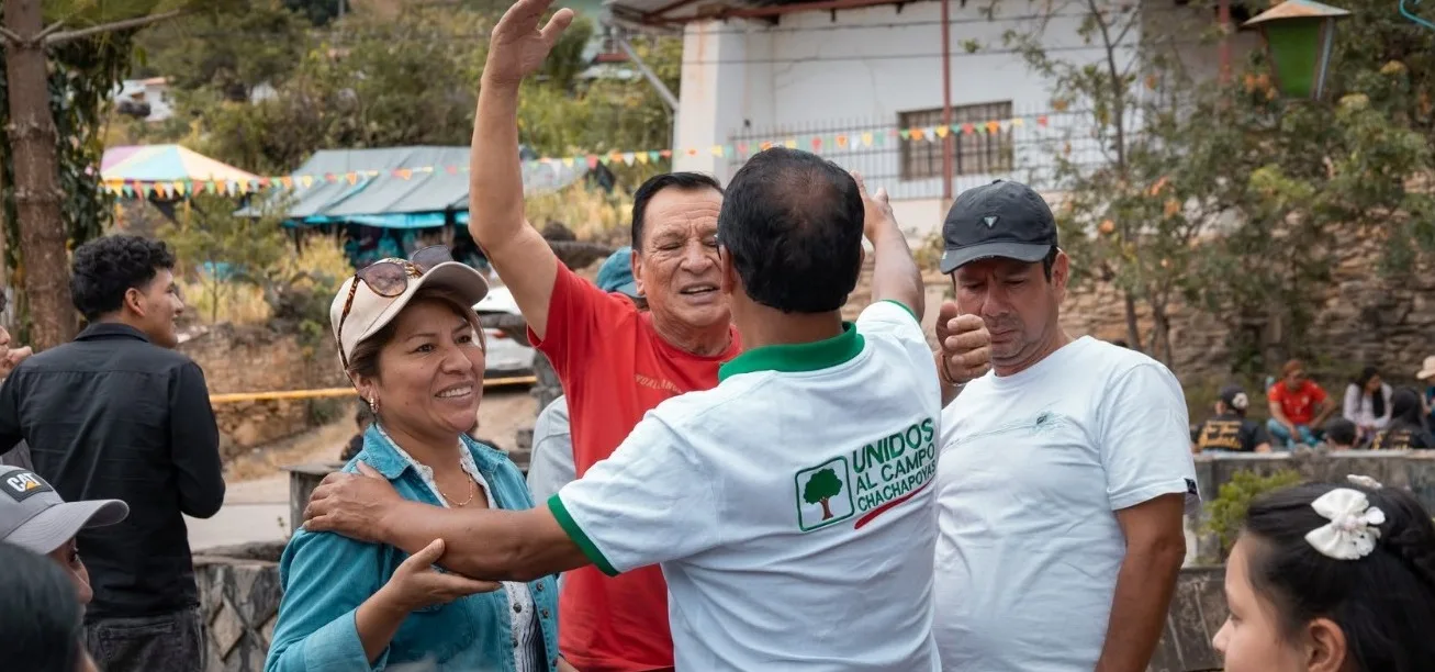 César Huamán continúa con su campaña y visita el distrito de Magdalena