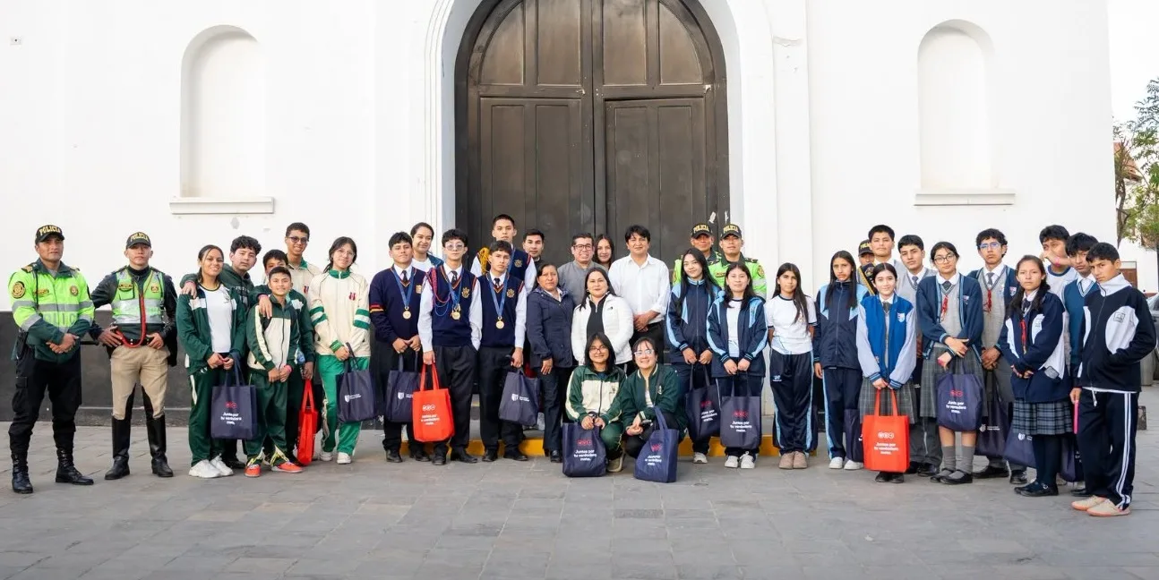 Estudiantes recorren el centro histórico de Chachapoyas para revalorar su patrimonio
